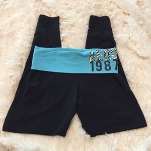 AEROPOSTALE 1987 Fold Over Skinny Black Leggings